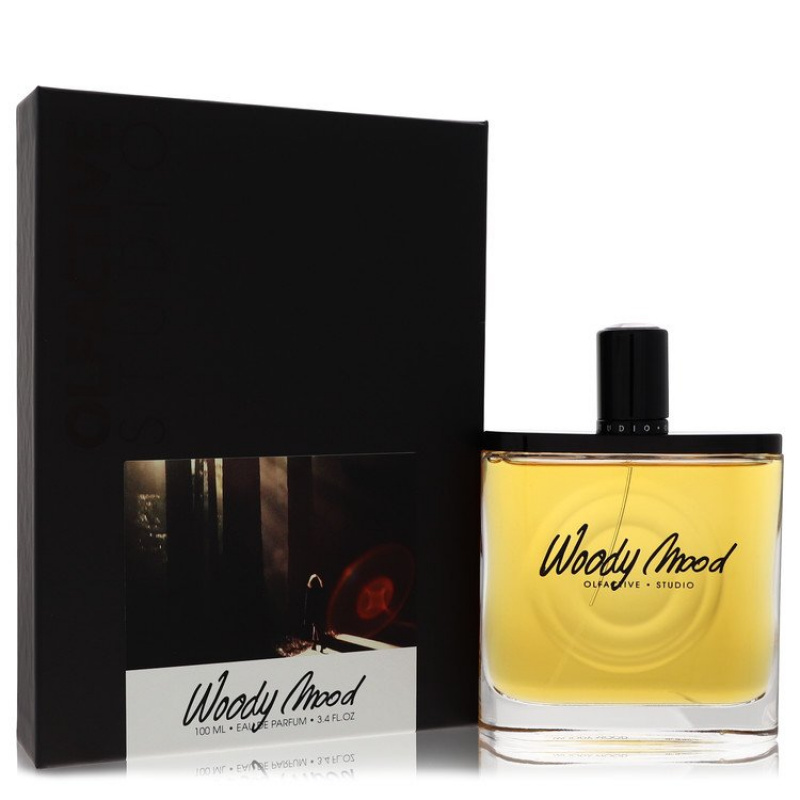 Eau De Toilette Spray (Unisex) 3.4 oz