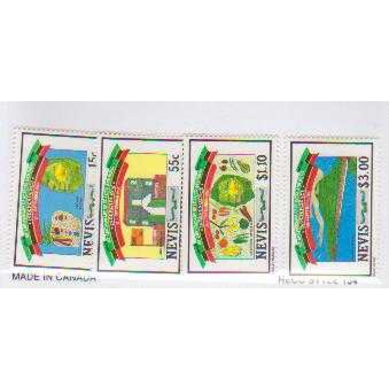 Nevis 379-82 MNH