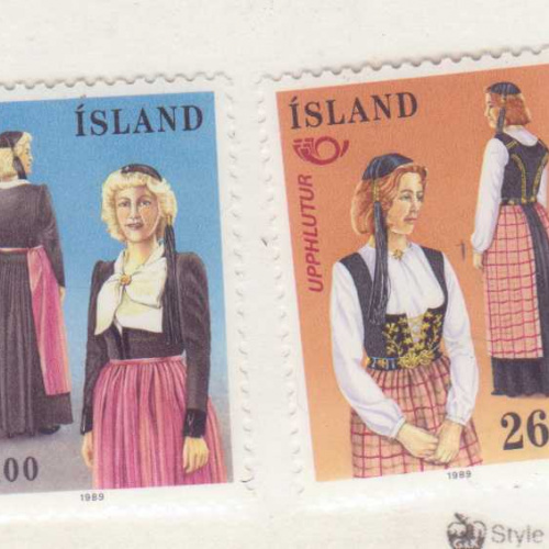 Iceland #673-74