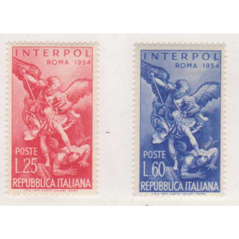 Italy #658-59
