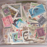 1000 Cuba All Different Stamps