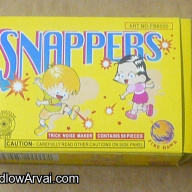 12 Box of party snaps